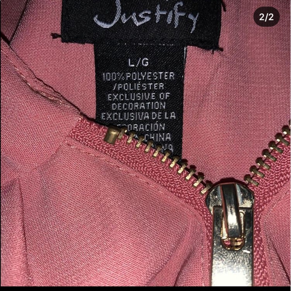 pinkish dress